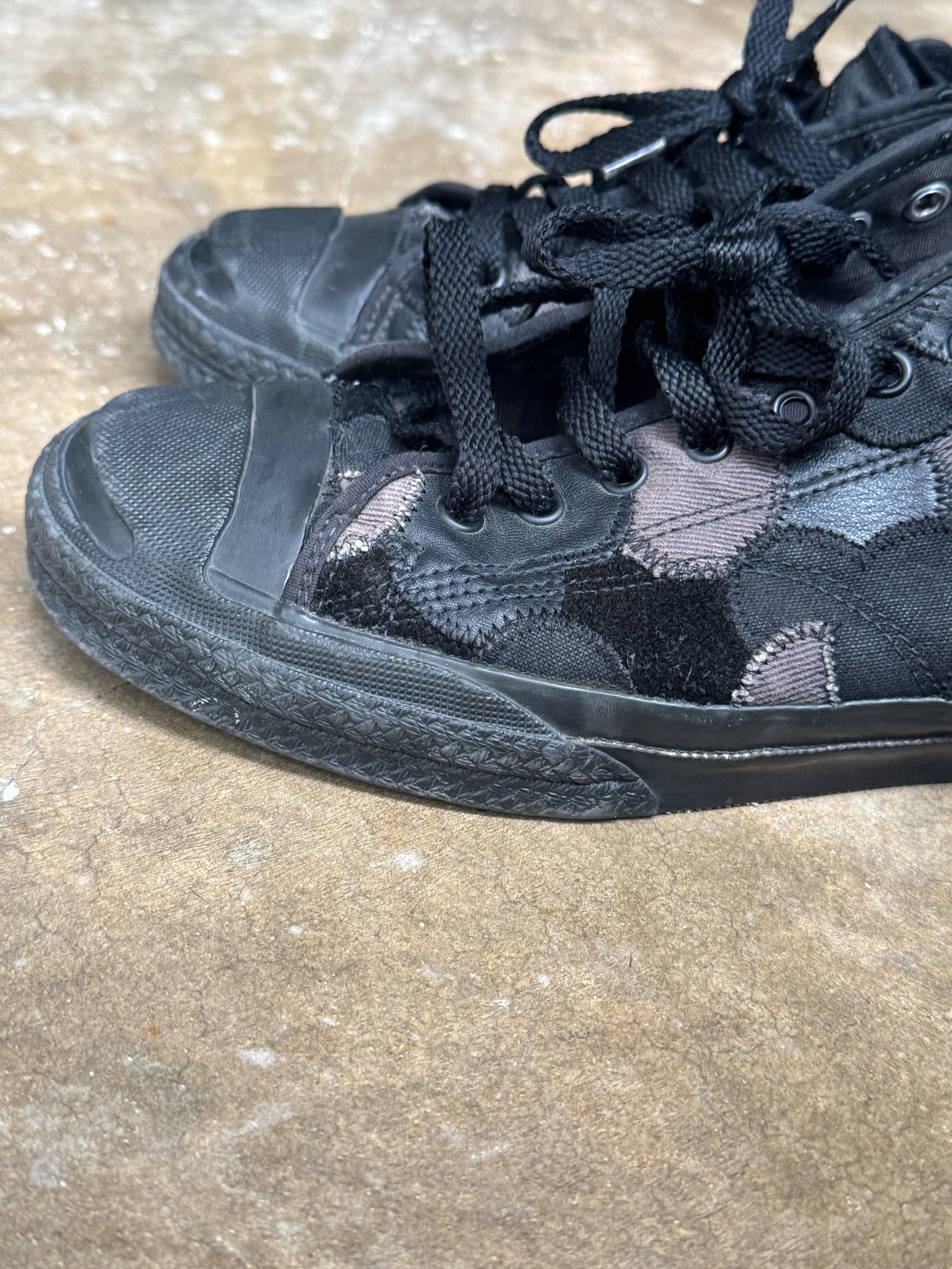 Image of Number Nine AW03 Heart Scab converse