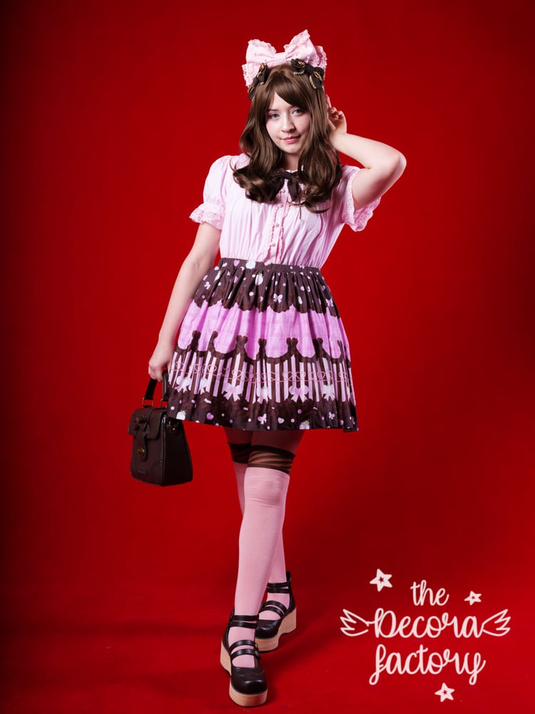 Image of Treat Me Choco Skirt in Pink