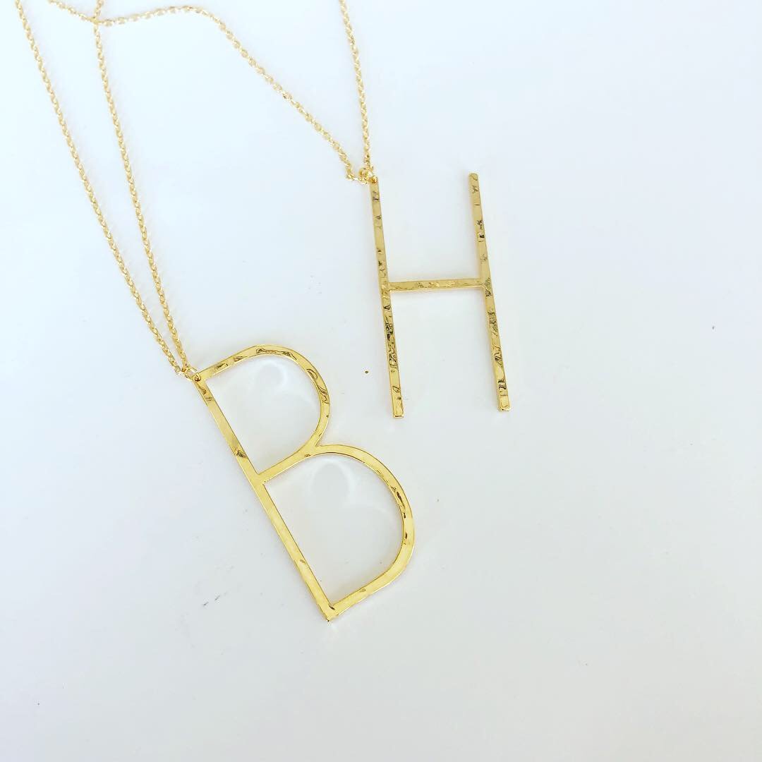 Single hanging chunky initial necklace 