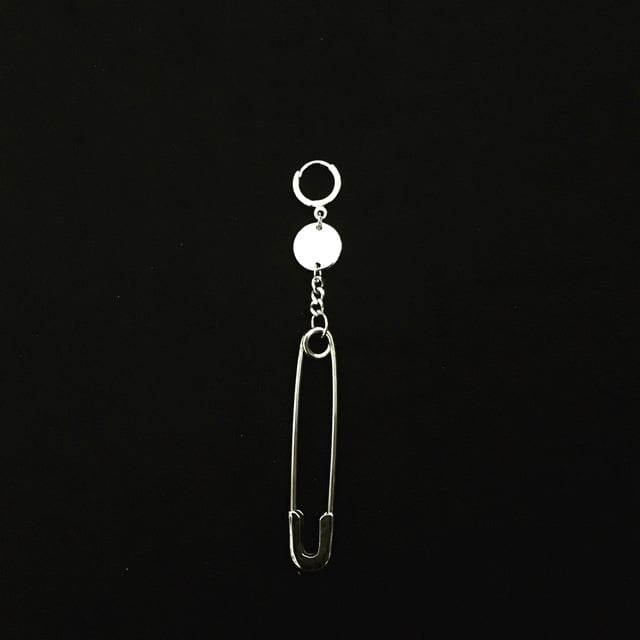 Image of MINI SAFETYPIN EARRING