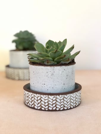 Image of Carved Cake Planter White