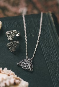Image 2 of Small Maui necklace
