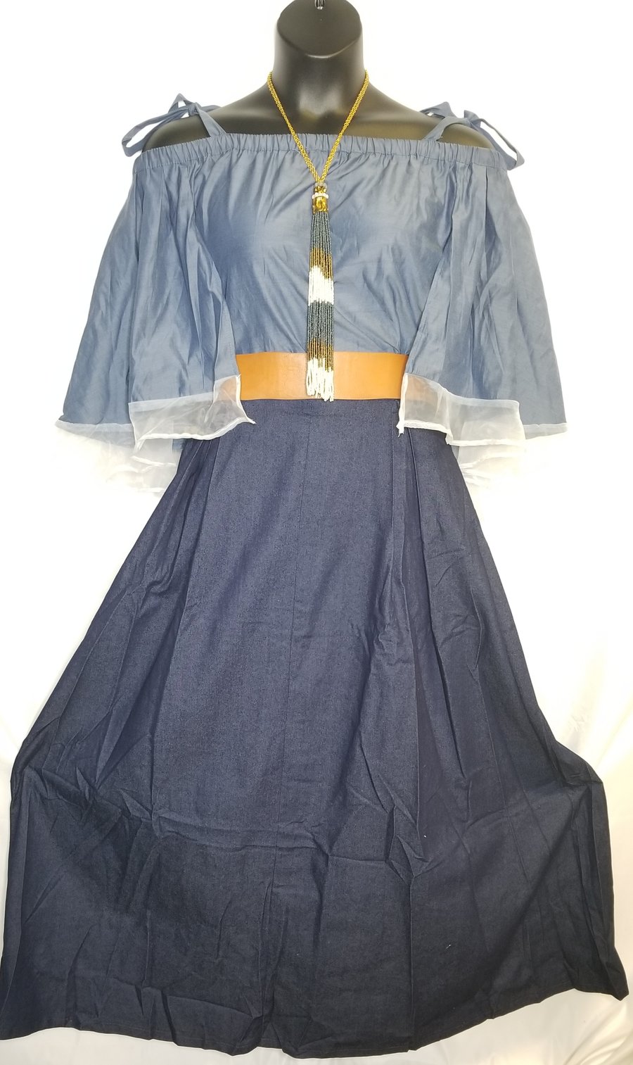 Image of Denim Skirt with pockets and belt