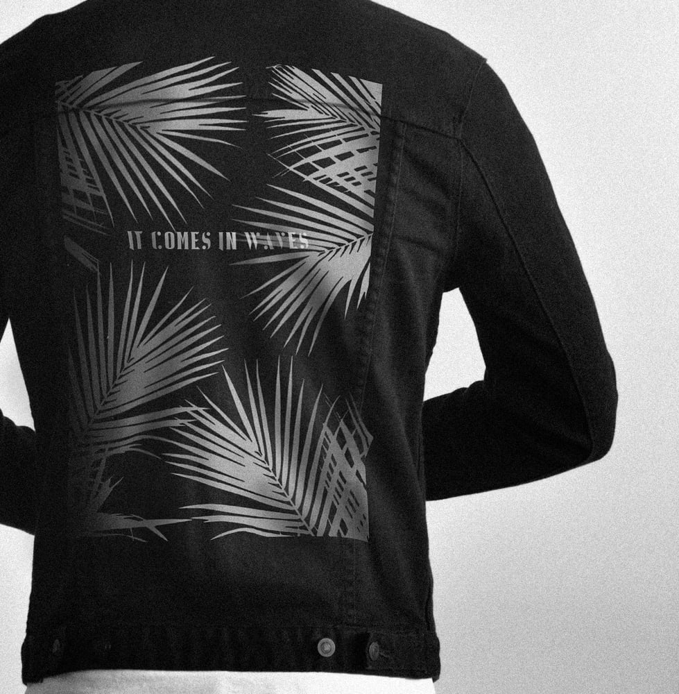 Image of Jacket "It Comes In Waves"