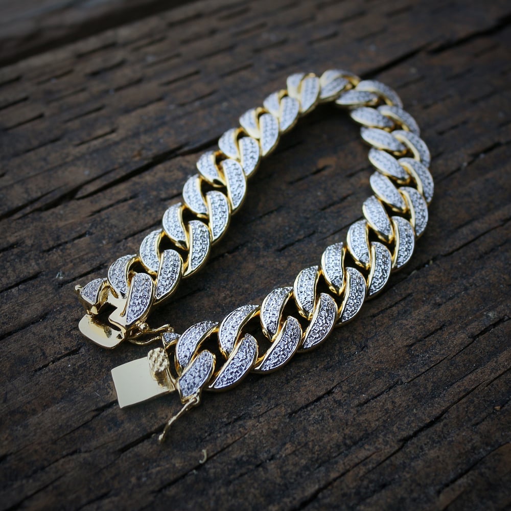 Image of 10mm White Gold Bracelet