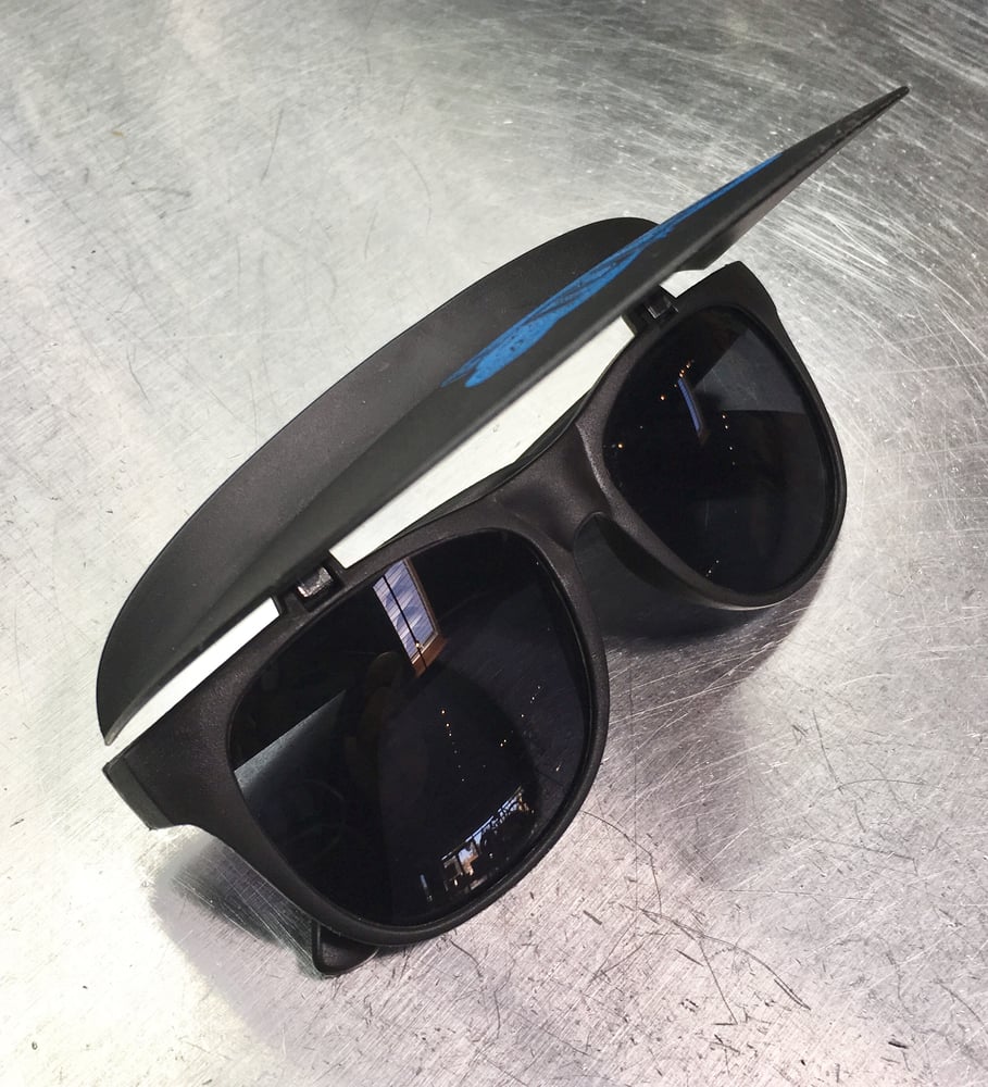 Image of 'El Pulpo' Visor Sunnies