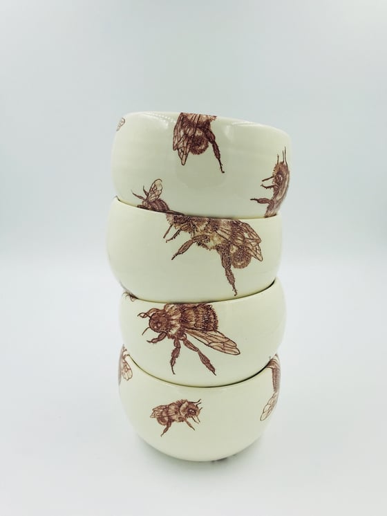 Image of Mini Bee Bowls