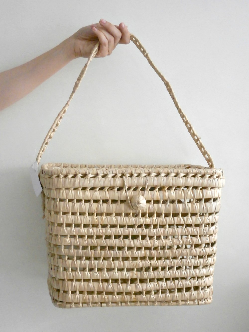 Image of RAFFIA PICNIC BASKET