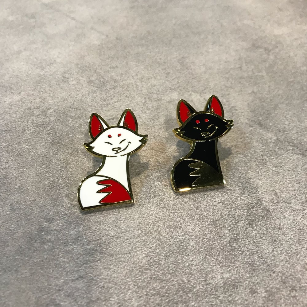 Kitsune Pins