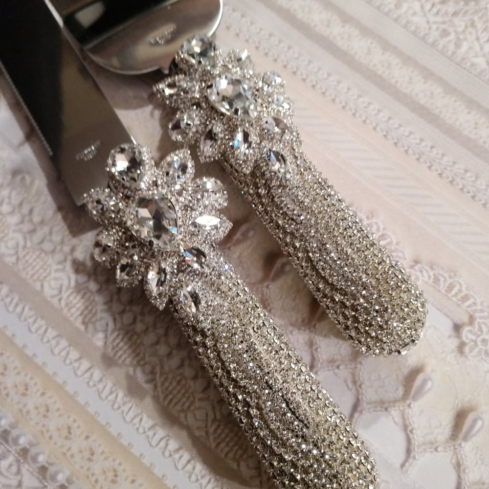 "Halle" Rhinestone Cutlery Set (Available in Gold)