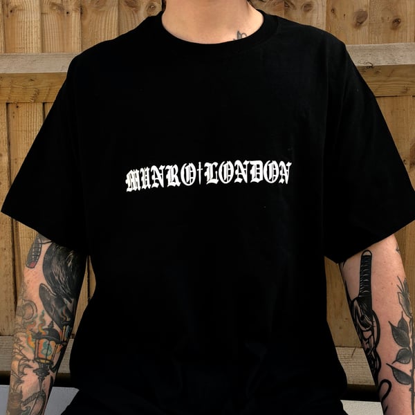 Image of MUNRO LONDON BOXLOGO IN BLACK