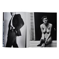 Image 4 of Newton's Illustrated Nº4 - HELMUT NEWTON