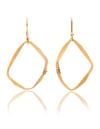 Asymmetric 18k gold loop earrings with blackened silver rivet