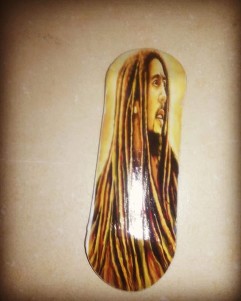 Image of  Linoswood bob marley graphic 