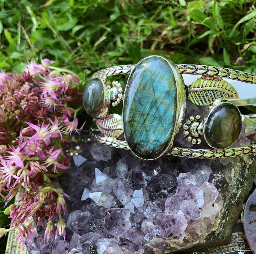 Image of Magical Labradorite Sterling Silver Arm Cuff Adornment