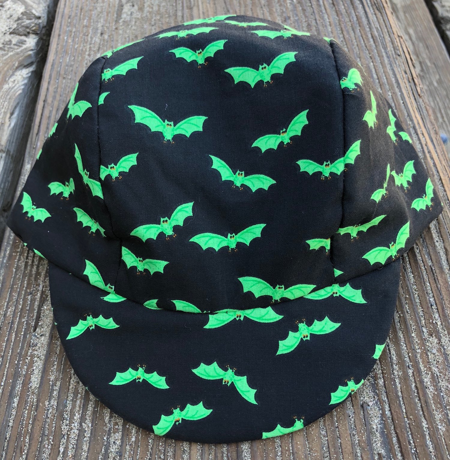 Image of Bat crazy cap