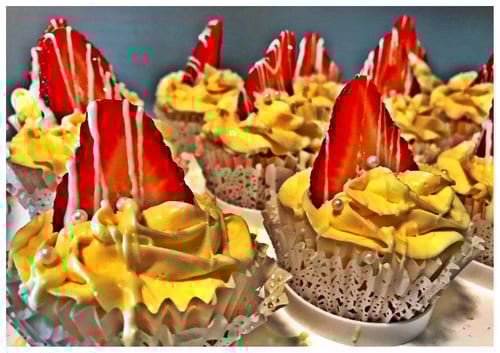 Image of Strawberry Blonde Cupcake Dozen