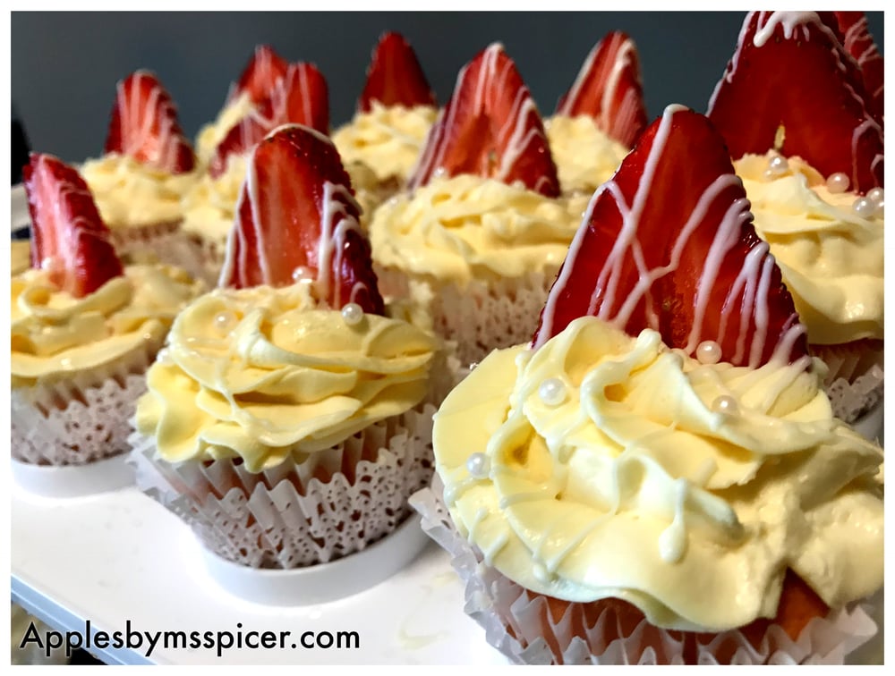 Image of Strawberry Blonde Cupcake Dozen