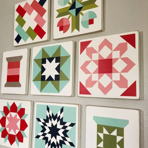 Image of SET of 8 - B&C Wood Barn Quilts