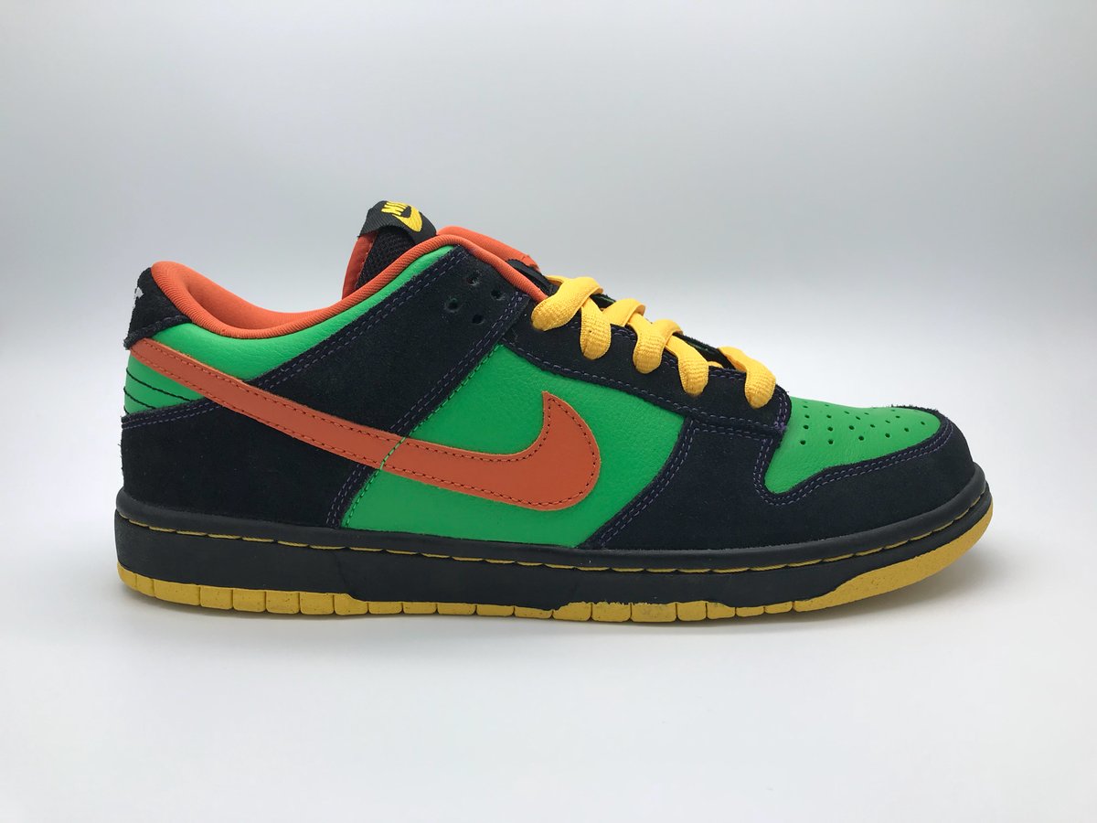 NIKE DUNK LOW PREMIUM SB “HALLOWEEN” shawnyboy specials