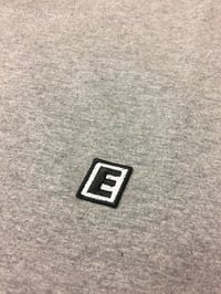 Image 2 of Crewneck T-Shirt TRAINER Nebelgrau