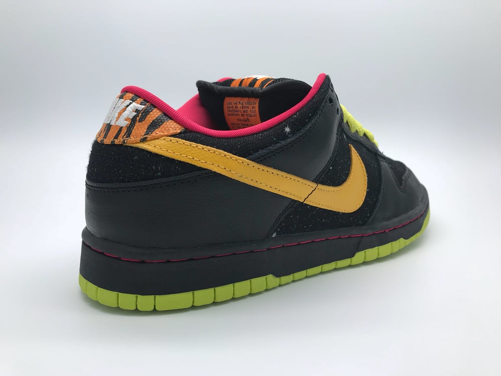 NIKE DUNK LOW PREMIUM SB âSPACE TIGERâ | shawnyboy specials