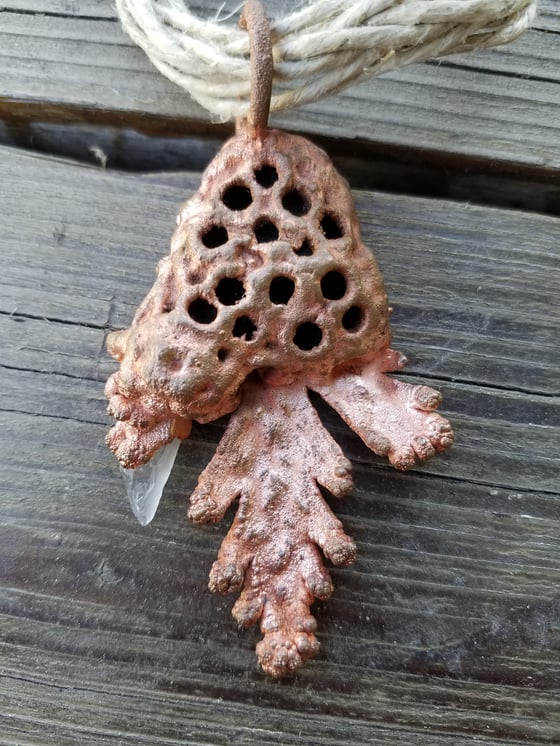 Image of Copper Electroformed Honeycomb w/ Maple leaf and quartz point