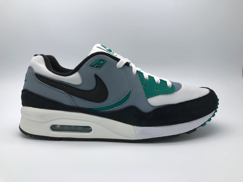 Image of NIKE AIR MAX LIGHT ESSENTIAL