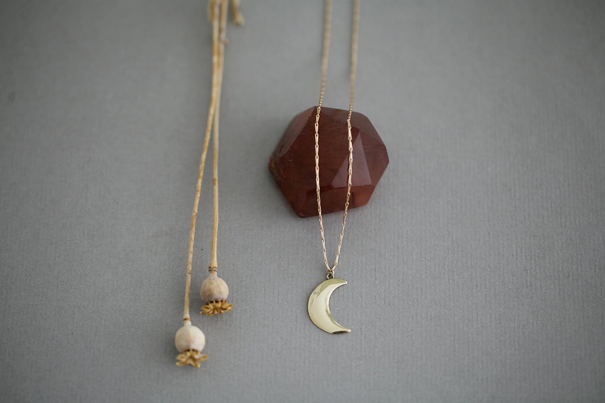 Image of *SALE* crescent moon necklace (in silver or 9ct gold)