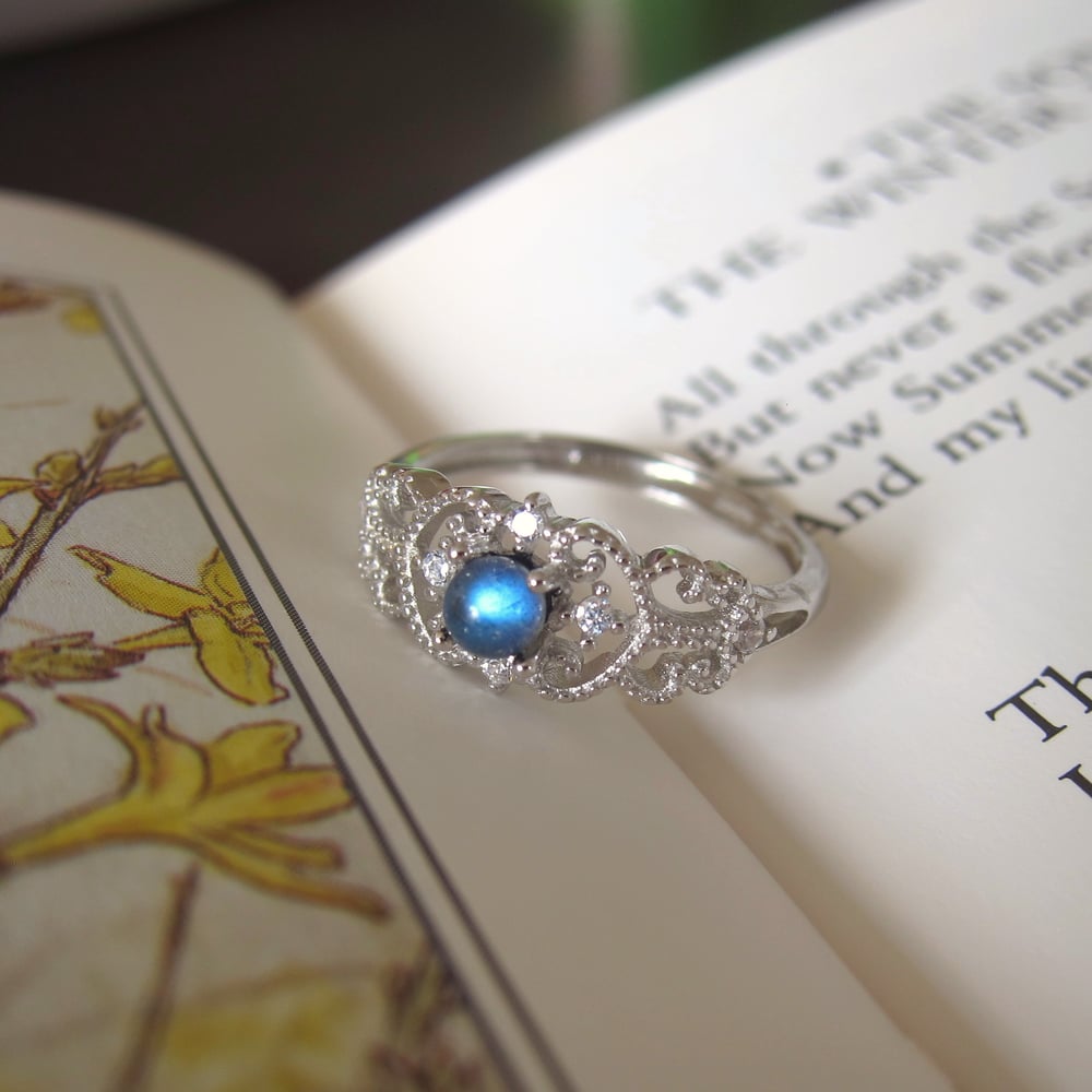 Image of Labradorite Empress ring 