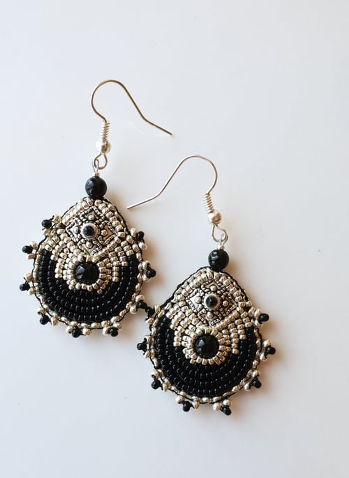 Image of Boucles d'oreille onyx METEORE