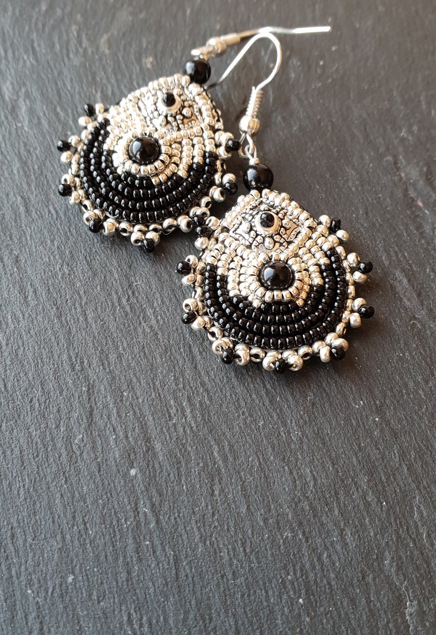 Image of Boucles d'oreille onyx METEORE