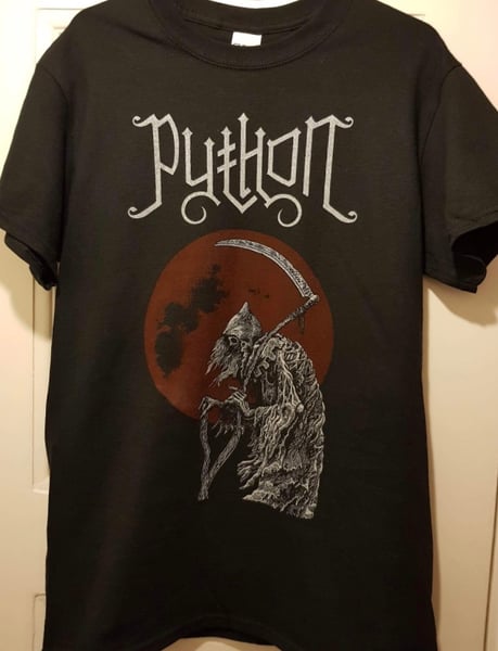 Image of T-SHIRT - Walking the night