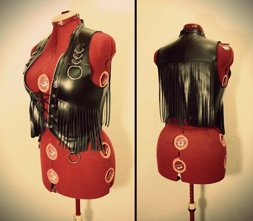 Image of Fringed fauxleather vest with rings