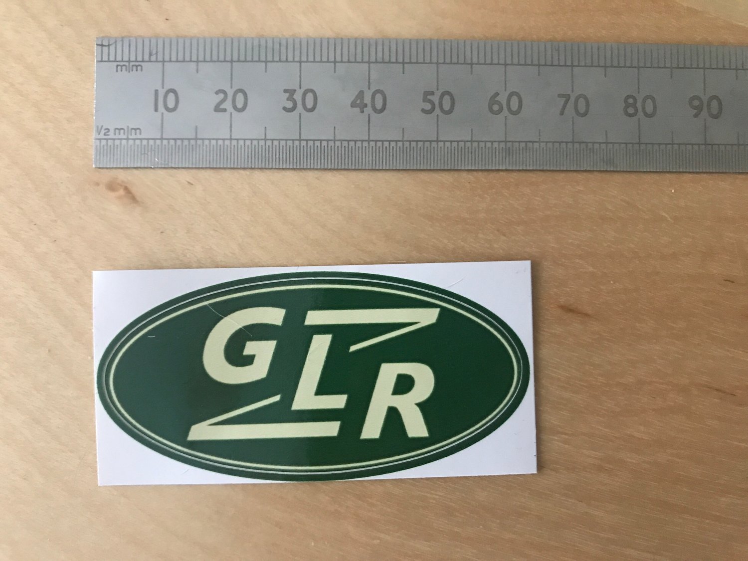 Image of 1 x Green Land Rover Vinyl Decal