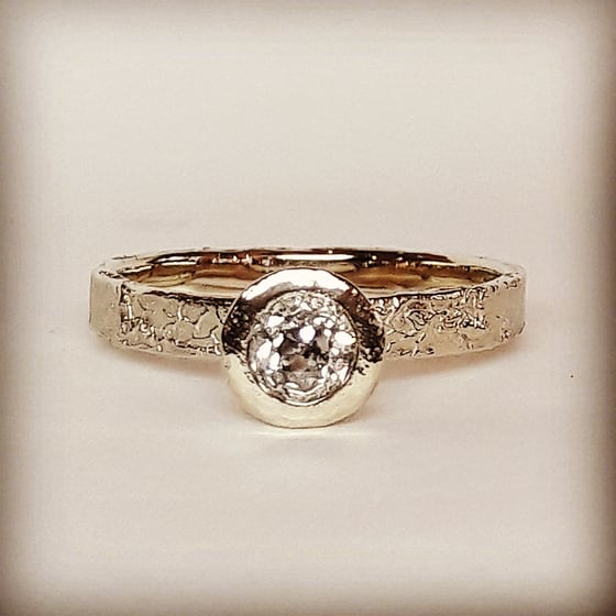 Beeld van Solitaire 0.46ct antique cut