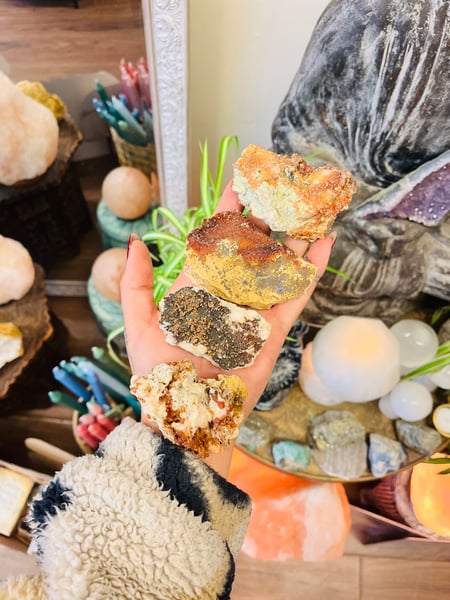 Image of Peacock ore the witches stone 
