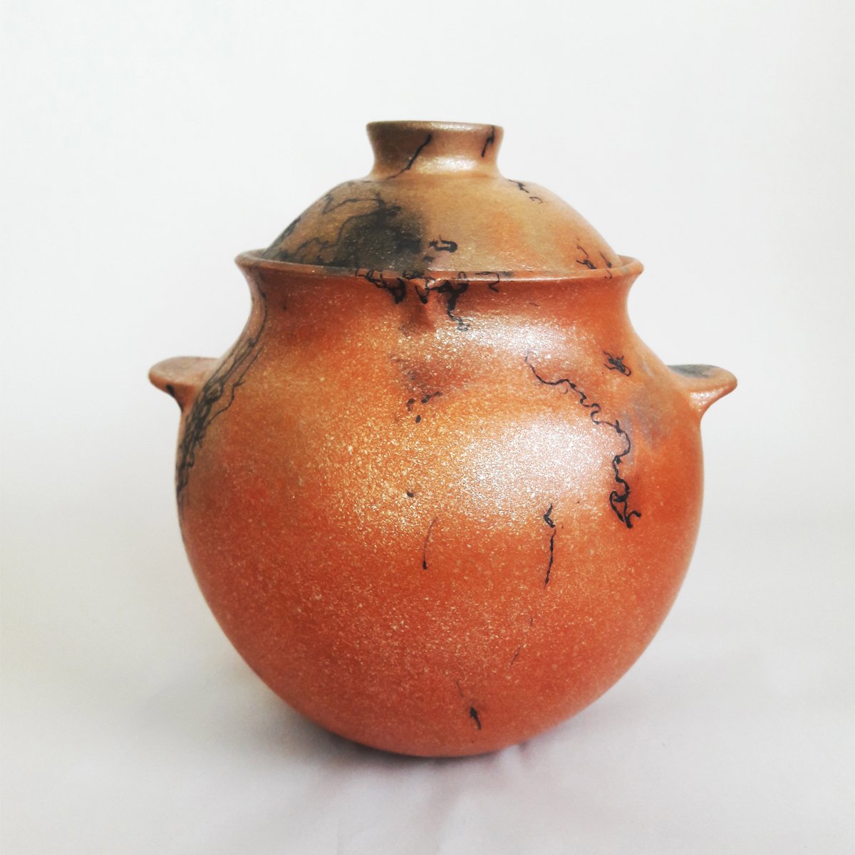 Image of Micaceous Clay Bean Pot