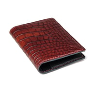 Image 1 of Bifold n°4 - Burgundy red hand-painted alligator card holder