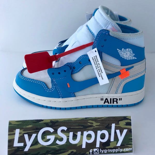 Image of OFF WHITE x Air Jordan 1 Retro High OG "UNC"