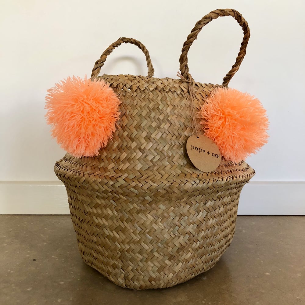 Image of MINI Seagrass Basket - Lrg Pom Poms