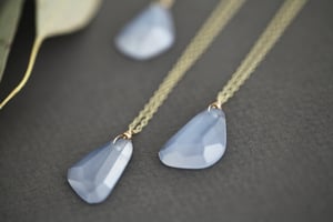 Image of *SALE* faceted chalcedony mineral 9ct gold necklace