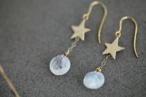 Image of *SALE* 9ct gold star and moonstone earrings