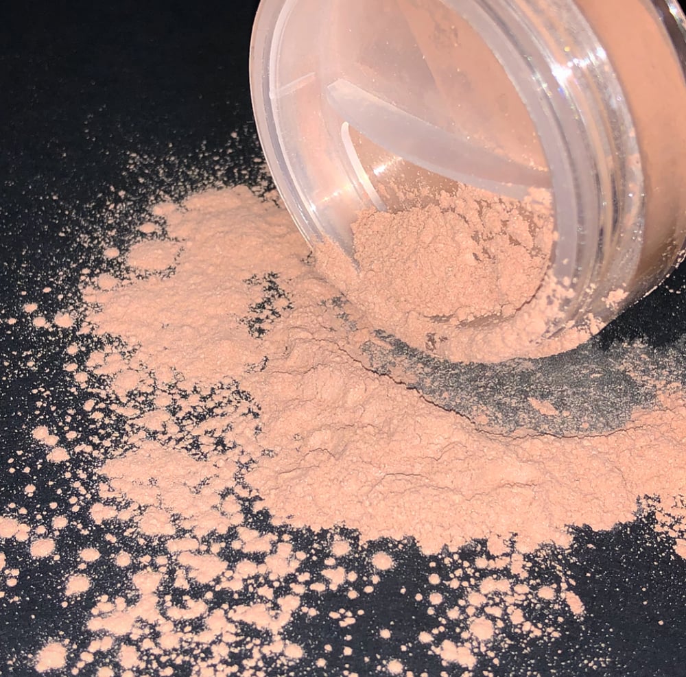 Image of “Almond” Mattifying Powder 