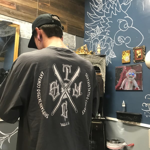 Image of Long sleeve grey t-shirt