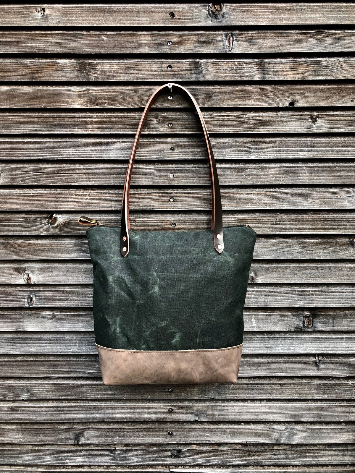 leather tote bags with zipper closure