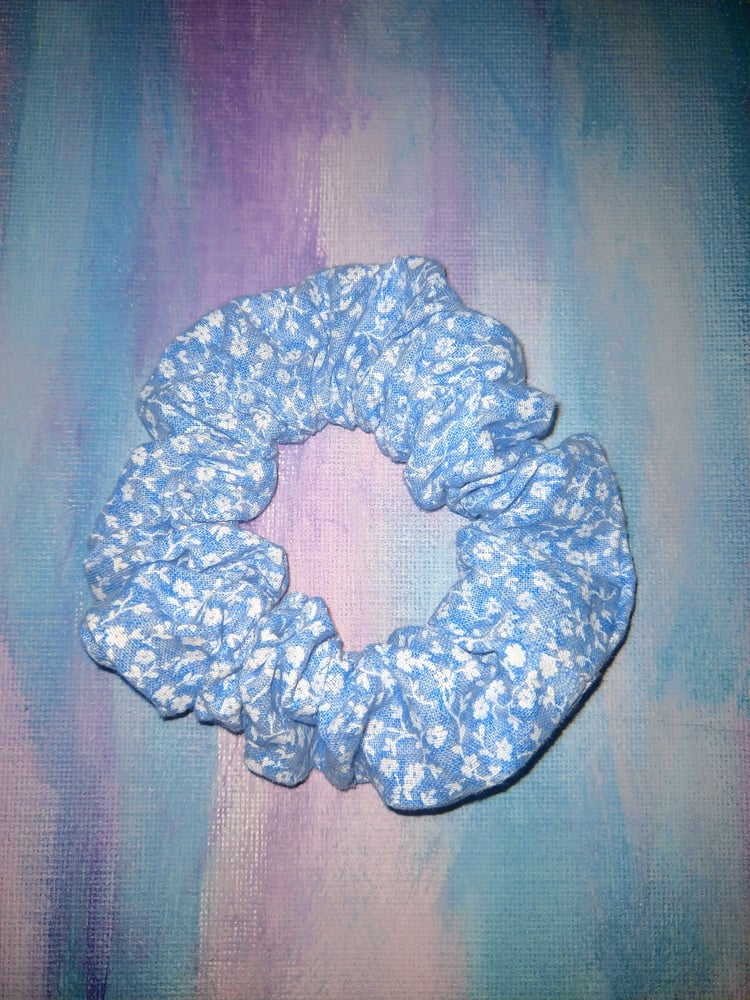 Image of Blue and White Floral Scrunchie