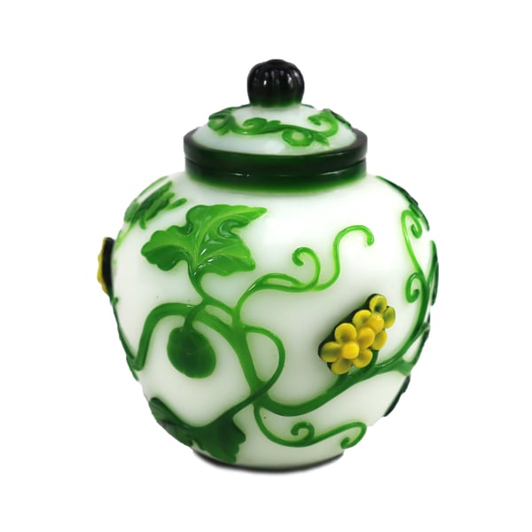 Image of VINTAGE CHINESE PEKING JAR: Green & Yellow Plant Overlay