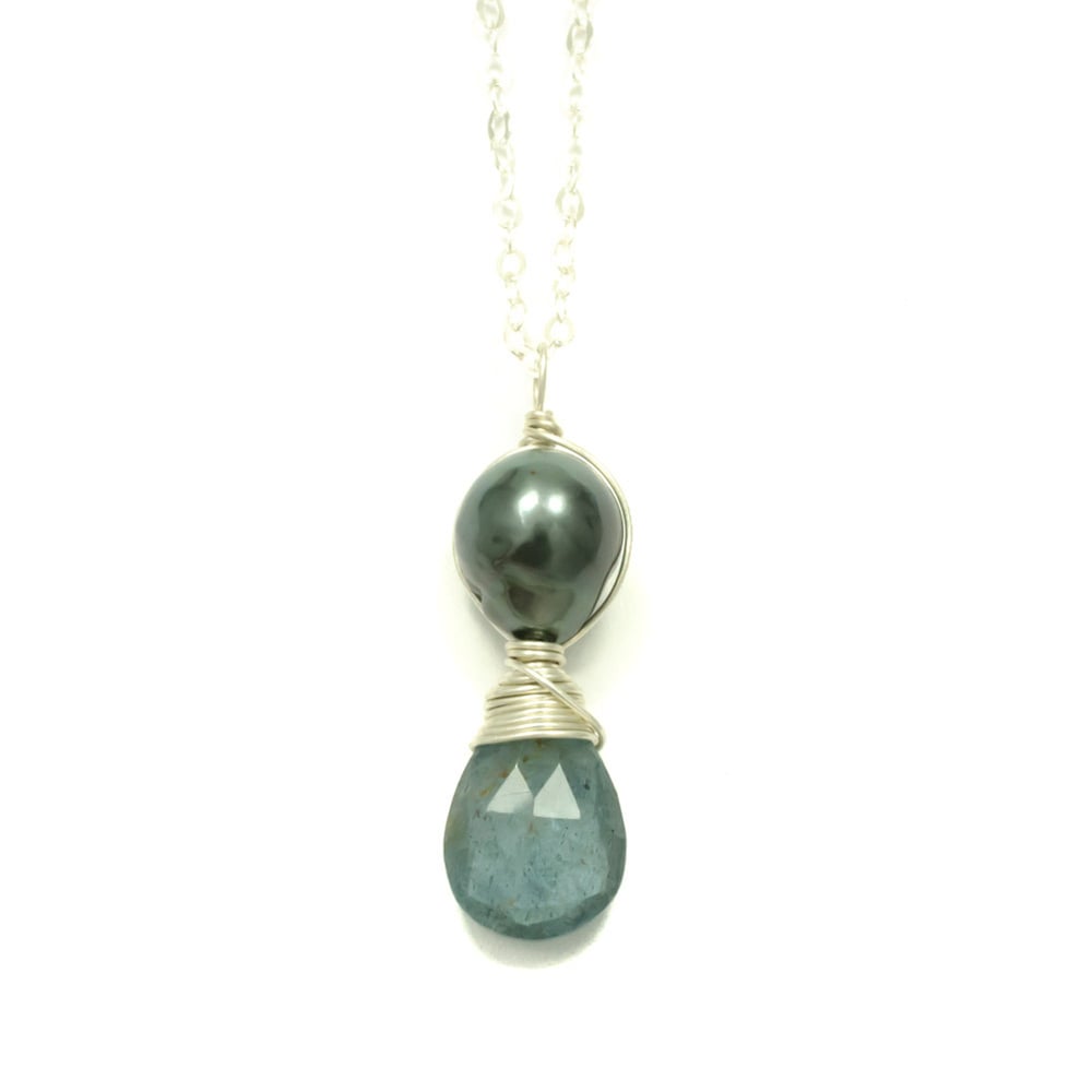 Image of Tahitian pearl necklace moss aquamarine sterling silver