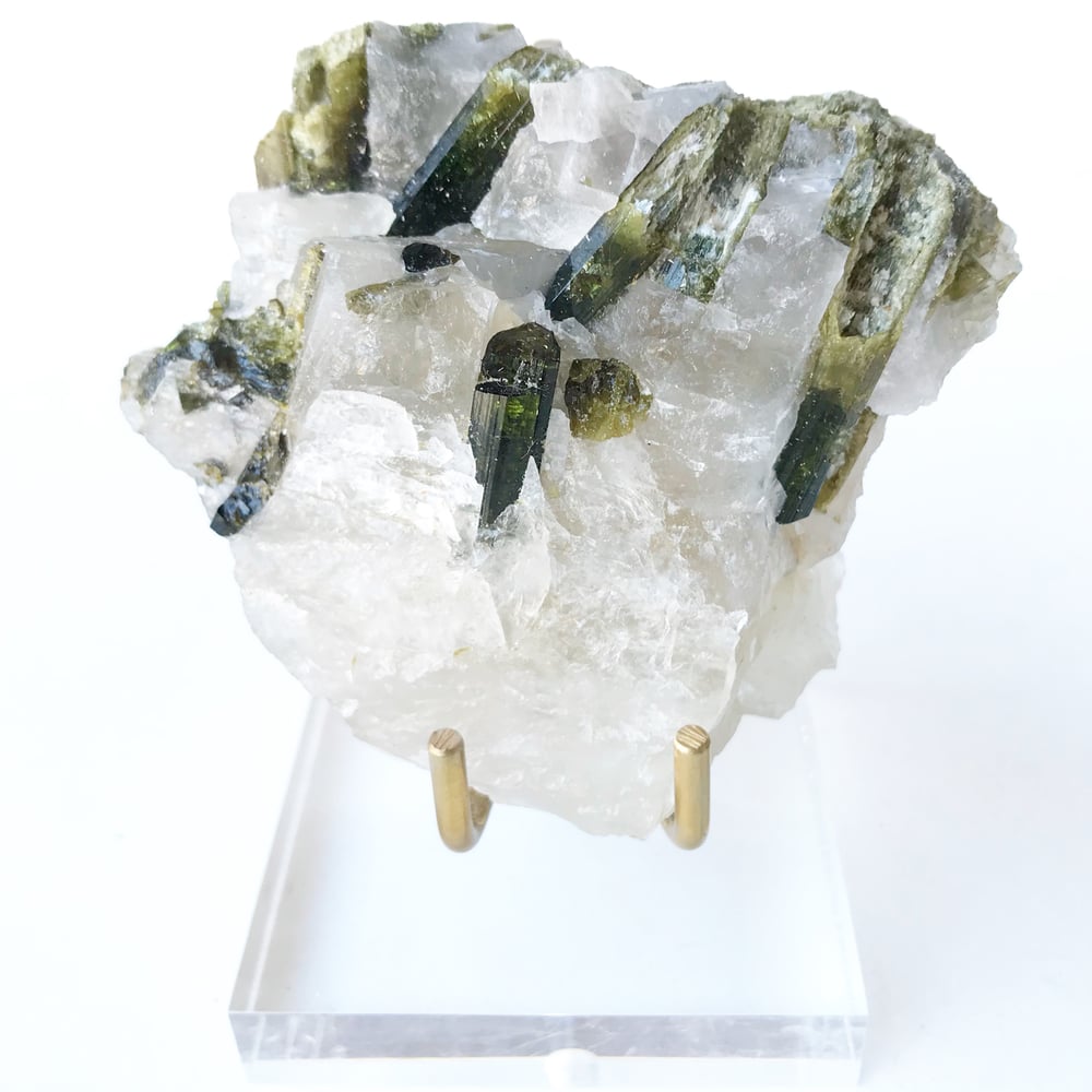 Image of Green Tourmaline Crystals/Quartz no.58 + Lucite and Brass Stand Pairing